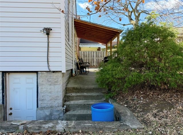 3672 Myrtle Ave, Castle Shannon, PA 15234