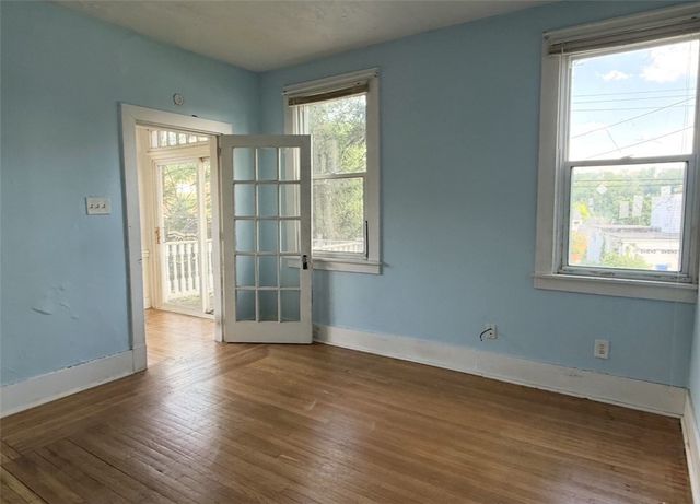 3672 Myrtle Ave, Castle Shannon, PA 15234