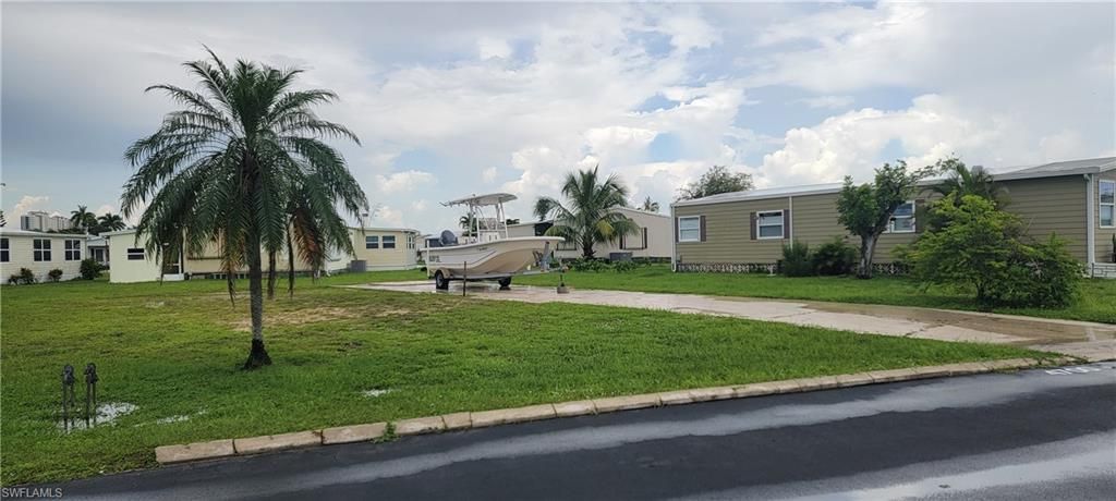 4700 Pago Pago LN, BONITA SPRINGS, FL 34134 — photo 2