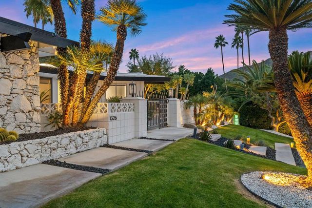 1326 N Rose Avenue, Palm Springs, CA 92262