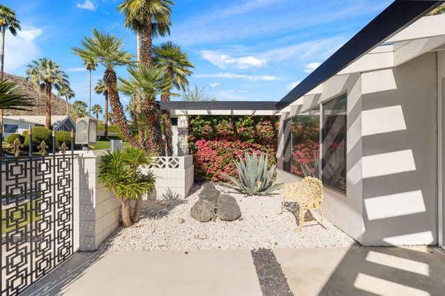 1326 N Rose Avenue, Palm Springs, CA 92262