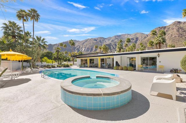 1326 N Rose Avenue, Palm Springs, CA 92262
