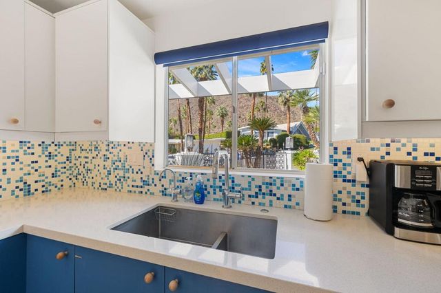 1326 N Rose Avenue, Palm Springs, CA 92262