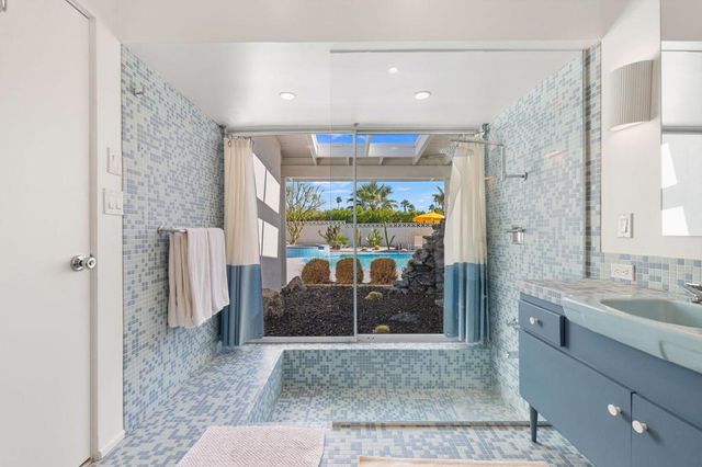 1326 N Rose Avenue, Palm Springs, CA 92262