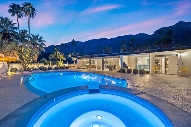 1326 N Rose Avenue, Palm Springs, CA 92262