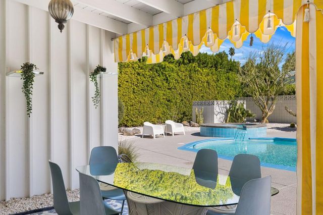 1326 N Rose Avenue, Palm Springs, CA 92262