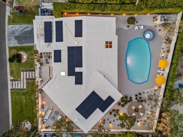 1326 N Rose Avenue, Palm Springs, CA 92262