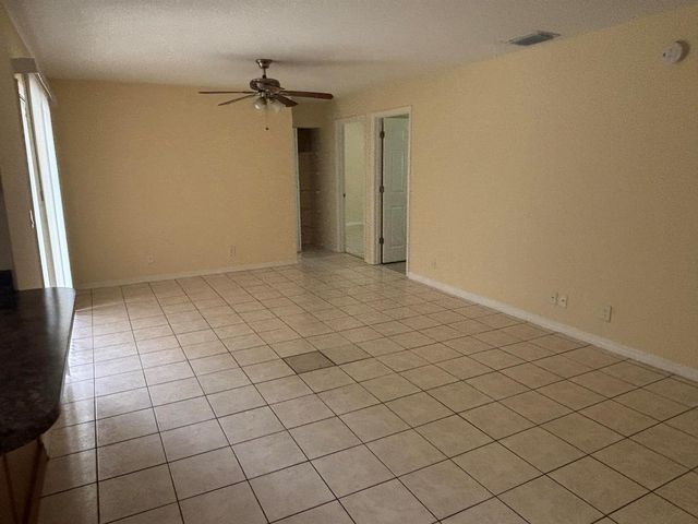 1563 40th Street, West Palm Beach, FL 33407