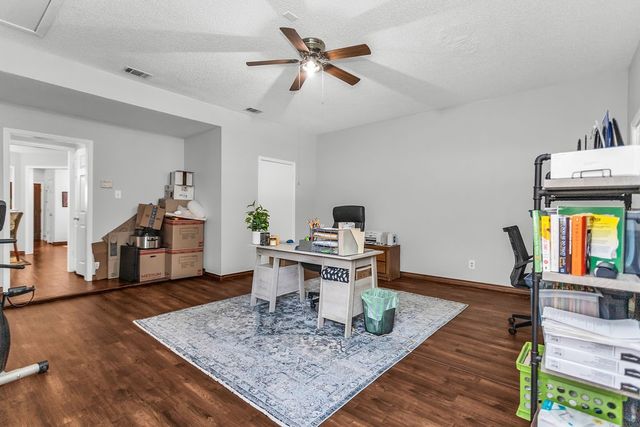 6019 Willow Wood Lane, Dallas, TX 75252