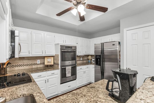 6019 Willow Wood Lane, Dallas, TX 75252