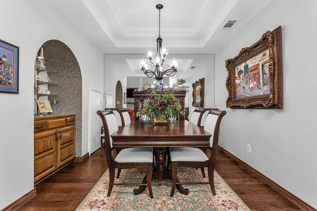 6019 Willow Wood Lane, Dallas, TX 75252