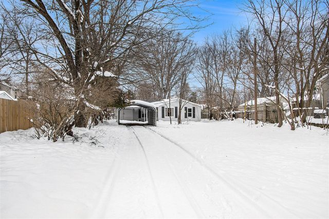 2418 Edgewood Drive, Kalamazoo, MI 49008