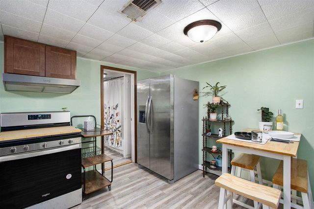 2418 Edgewood Drive, Kalamazoo, MI 49008