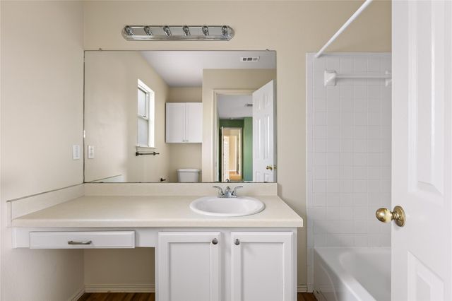 1513 Canon Yeomans TRL, Austin, TX 78748
