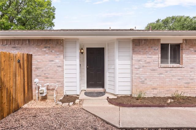 1513 Canon Yeomans TRL, Austin, TX 78748