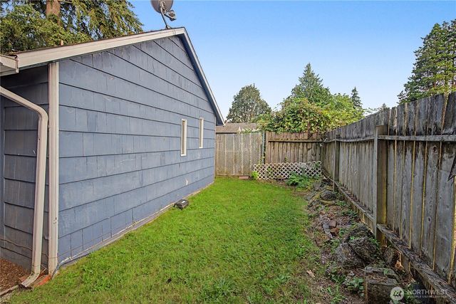 10255 41st Avenue SW, Seattle, WA 98146
