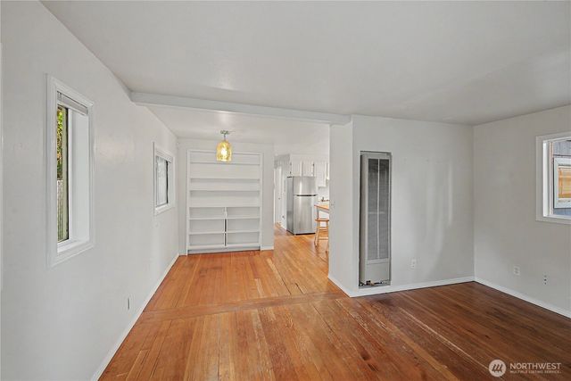 10255 41st Avenue SW, Seattle, WA 98146