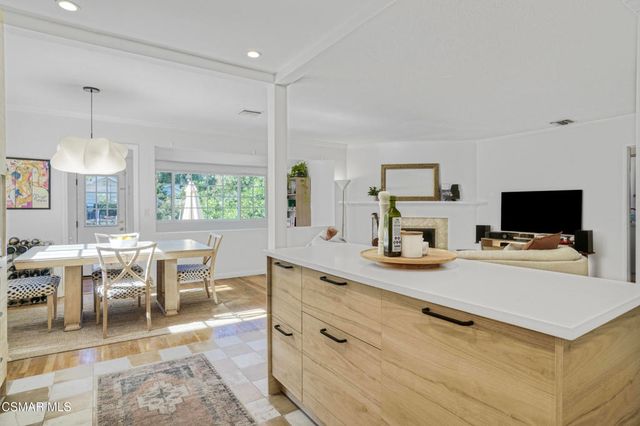 4717 Santa Lucia Drive, Woodland Hills, CA 91364