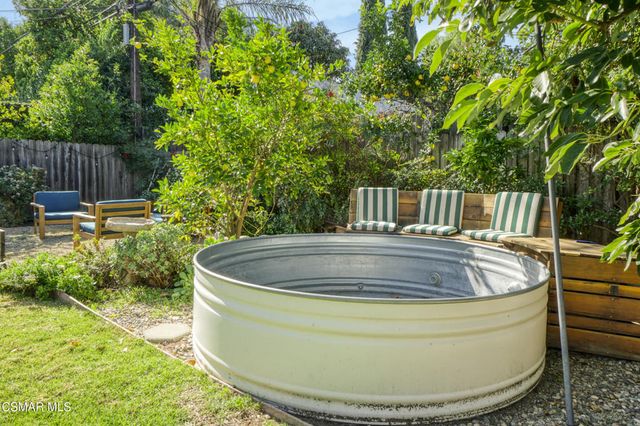 4717 Santa Lucia Drive, Woodland Hills, CA 91364