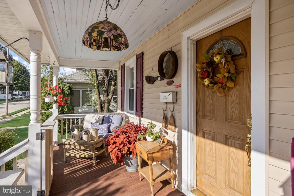111 S PINE AVE, MAPLE SHADE, NJ 08052 — photo 5