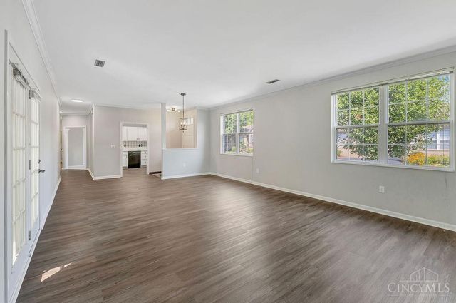 8903 Eastwind Way, West Chester, OH 45069