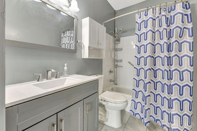 8903 Eastwind Way, West Chester, OH 45069