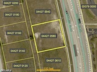 1712 Skyline BLVD, Cape Coral, FL 33991