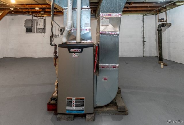 106 Cantwell Drive, Buffalo, NY 14220