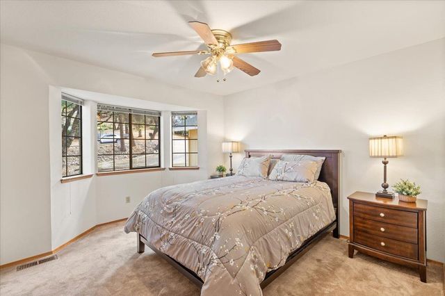 12858 Golden Trout Way, Penn Valley, CA 95946