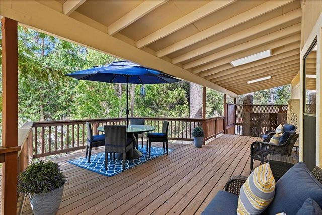 12858 Golden Trout Way, Penn Valley, CA 95946