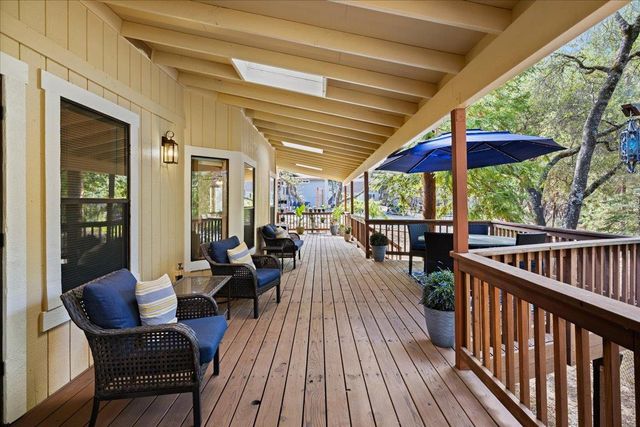 12858 Golden Trout Way, Penn Valley, CA 95946