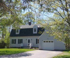 5 Vancor Drive, Rockingham, VT 05154
