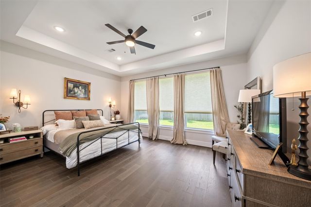 7957 Cedel Drive, Houston, TX 77055
