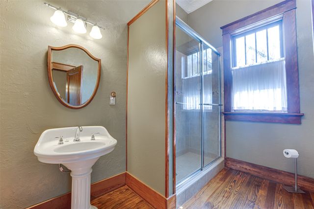 210 W Elm Street, Winnsboro, TX 75494