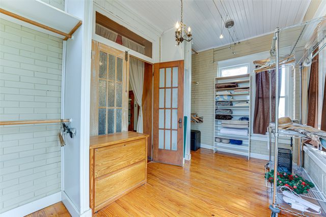 210 W Elm Street, Winnsboro, TX 75494