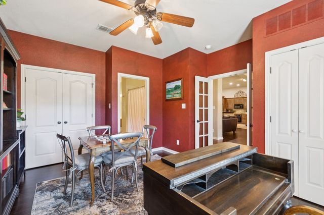 101 Woodland Drive, Krugerville, TX 76227