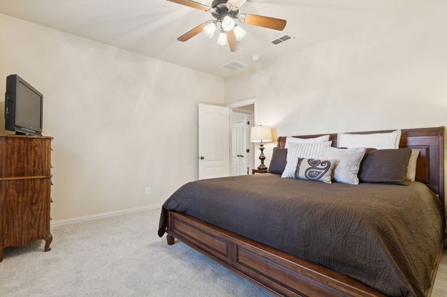 101 Woodland Drive, Krugerville, TX 76227