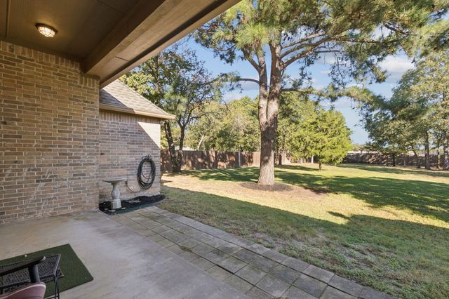101 Woodland Drive, Krugerville, TX 76227