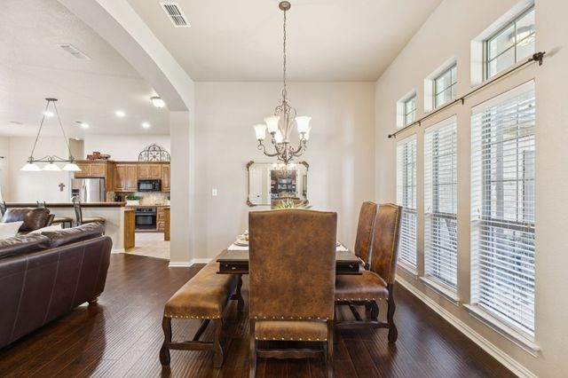 101 Woodland Drive, Krugerville, TX 76227