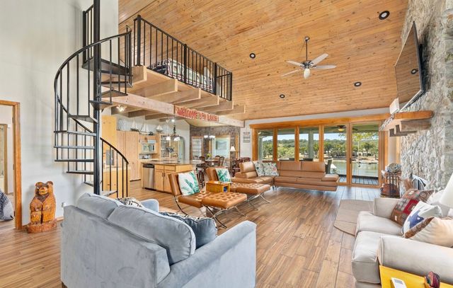 7319 Feather Bay Boulevard, Brownwood, TX 76801