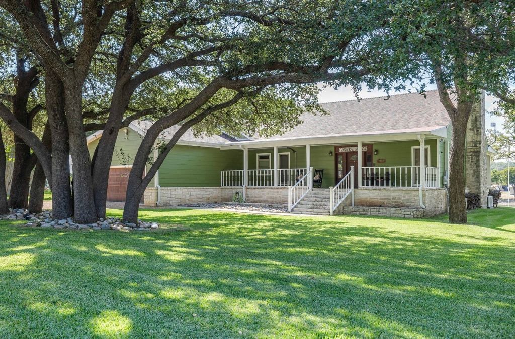7319 Feather Bay Boulevard, Brownwood, TX 76801