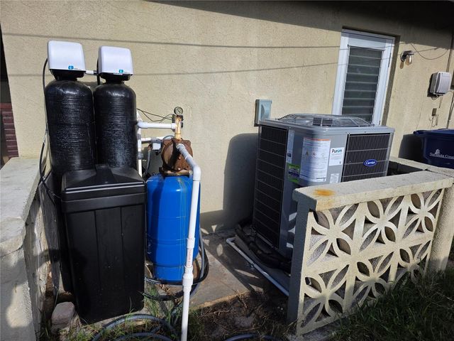 575 CONSTANCE ROAD, Venice, FL 34293