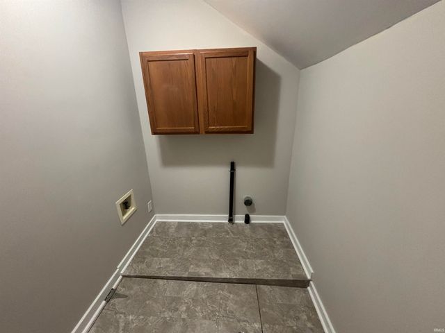 1022 Barnett Street, Vincennes, IN 47591