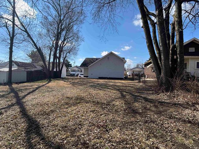 1022 Barnett Street, Vincennes, IN 47591