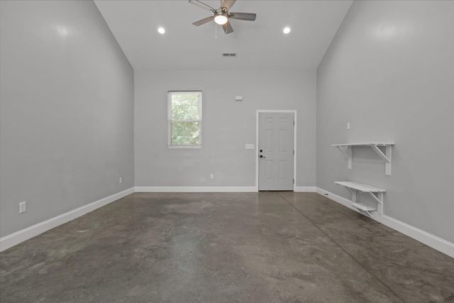 6884 Oak Hill Rd, Lyles, TN 37098