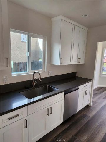 1835 W 82nd Street, Los Angeles, CA 90047