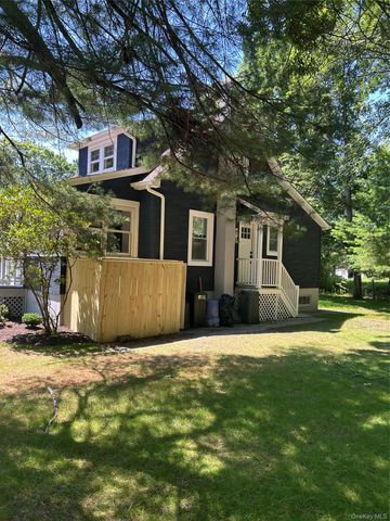 66 Magnolia Drive, Mastic Beach, NY 11951