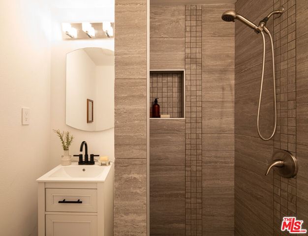 5140 Miriam Street, Los Angeles, CA 90042