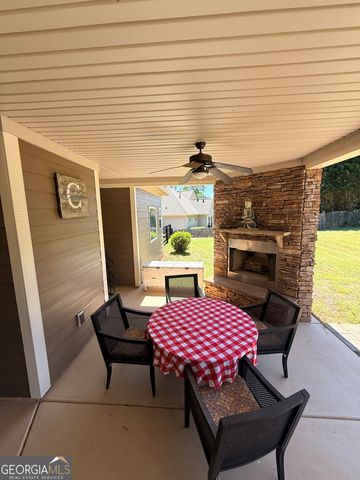 127 Sandisfield Drive, Sharpsburg, GA 30277