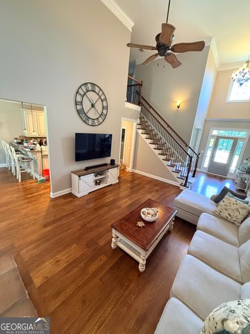 127 Sandisfield Drive, Sharpsburg, GA 30277